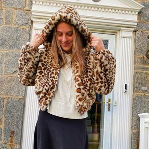 Fur Jacket Size:S With Tags!!